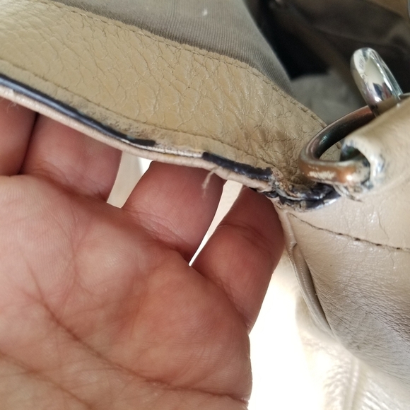 Marc Jacobs | Crossbody Leather Bag - Picture 10 of 14